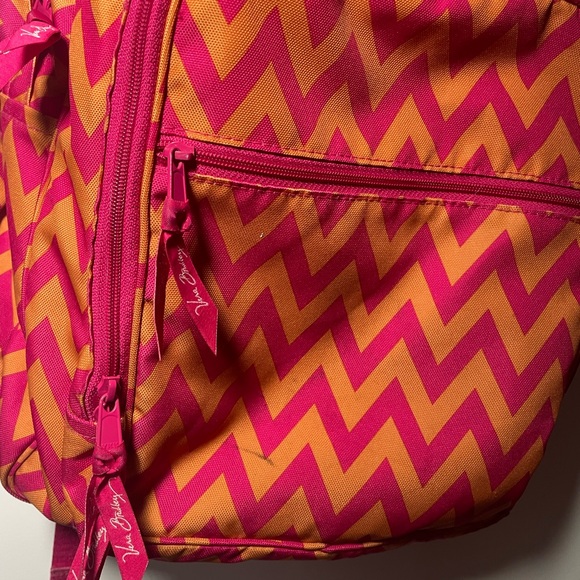 VERA BRADLEY XL backpack Retired print orange and pink chevron - Picture 4 of 8